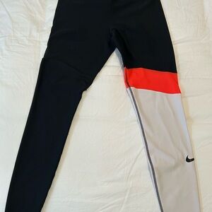 Nike Women’s Leggings